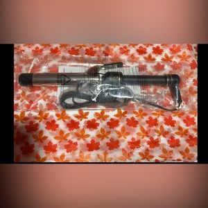 Hot Tools 24K Gold Collection Extended Barrel Curling Iron 1 1/4 inch